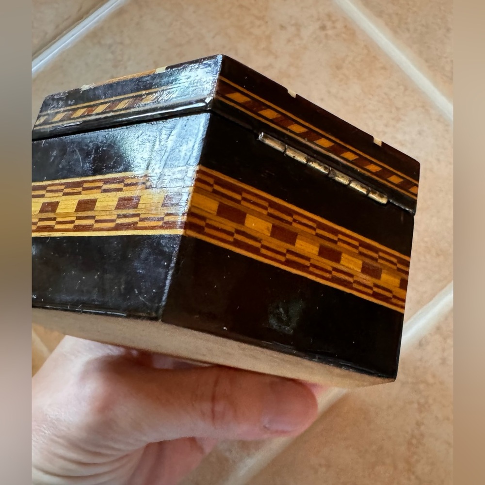 Inlay Marquetry Vintage Hexagonal Trinket Box✨ - Picture 7 of 12